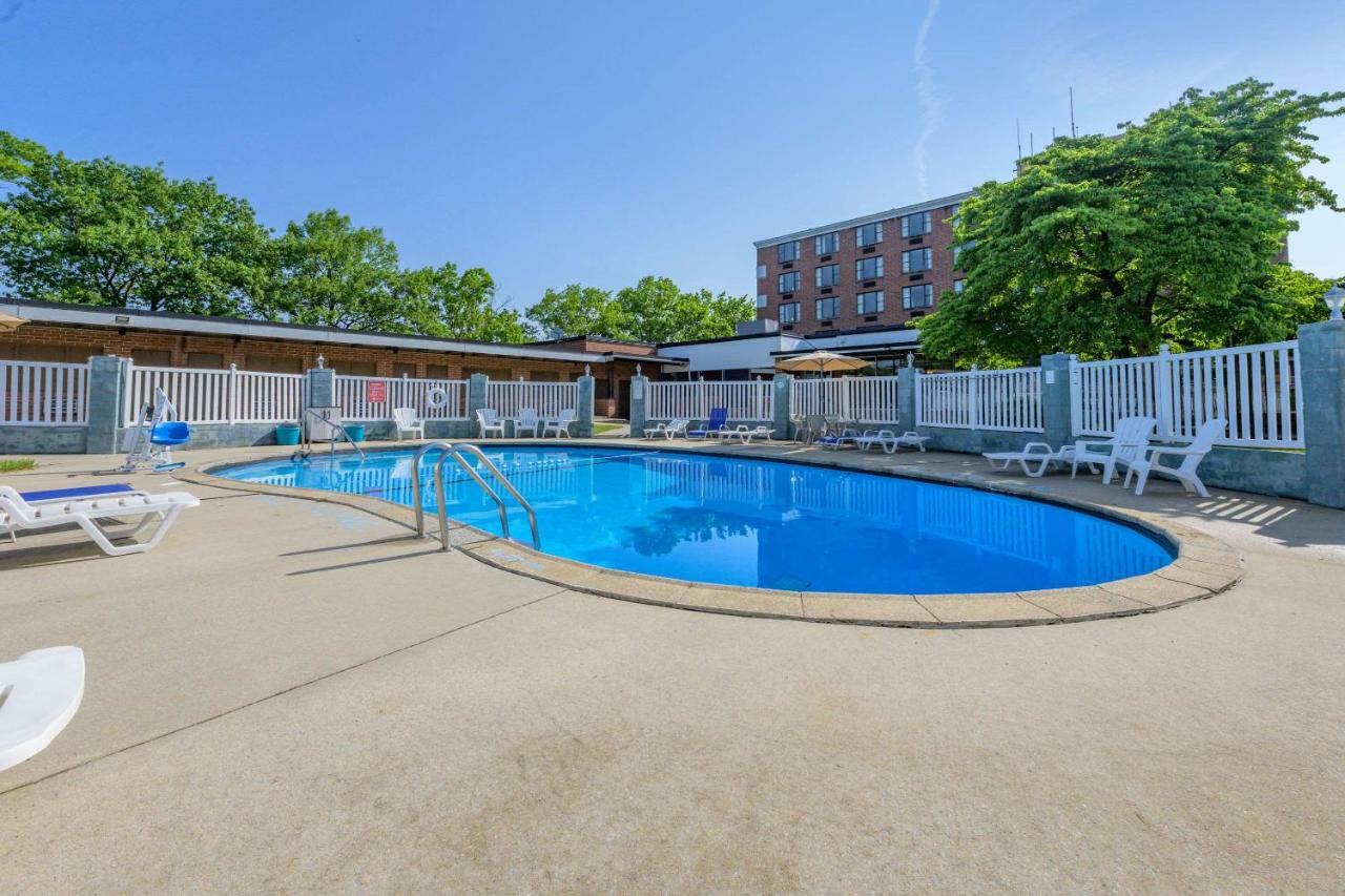 Inn At Lebanon - Hershey & Manheim Area Экстерьер фото