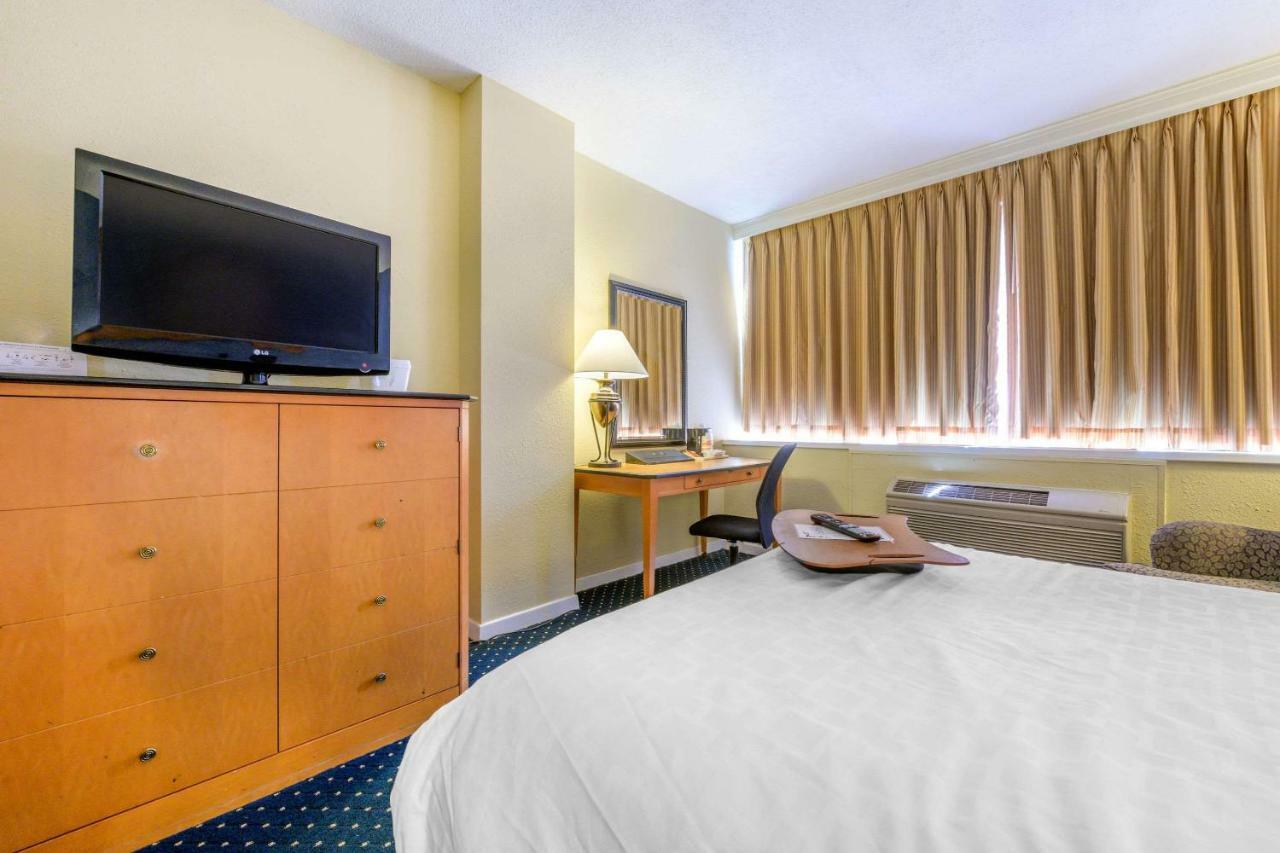 Inn At Lebanon - Hershey & Manheim Area Экстерьер фото